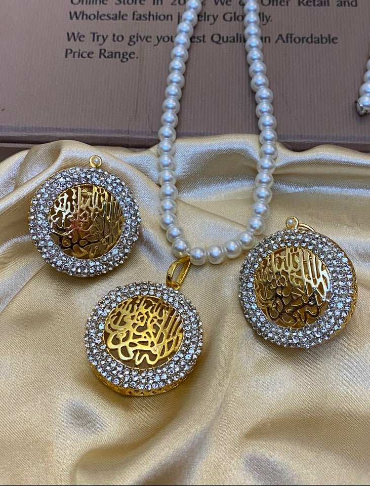 CALIGRAPY LOCKET SET